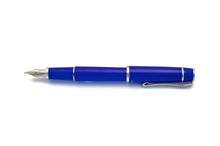 Load image into Gallery viewer, Pilot Prera Fountain Pen Royal Blue