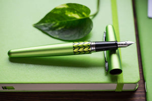 Pilot Metropolitan Retro Pop Series MR3 Marble Green Fountain pen - BDpens
