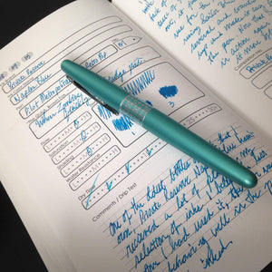 Pilot Metropolitan Retro Pop Series MR3 Dots Turquoise Fountain pen - BDpens