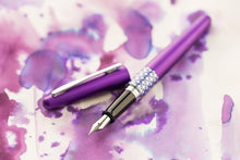 Load image into Gallery viewer, Pilot Metropolitan Retro Pop Series MR3 Ellipse Purple Fountain pen - BDpens